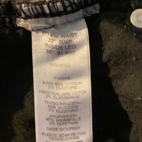 Jeans - Picture 4 of 4